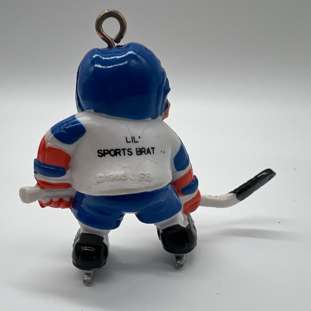 Vintage 1986 Lil Sports Brat New York Islanders Hockey Player Ornament NHL Toy - Picture 2 of 2